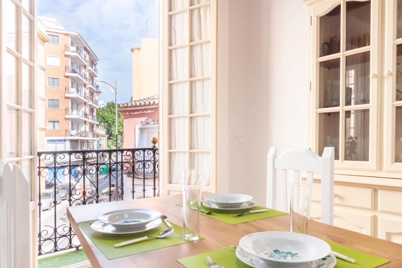 Sanders Jacaranda - Inviting Two-bedroom Downtown Appartement Málaga